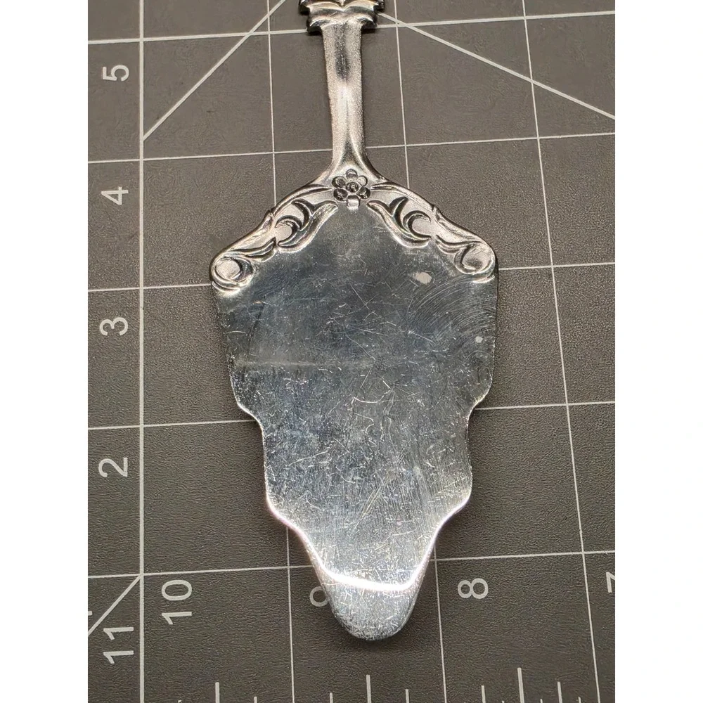 Vintage Silver Tone Cake Pie Server Ornate Openwork Scroll Floral Handle 9.5in